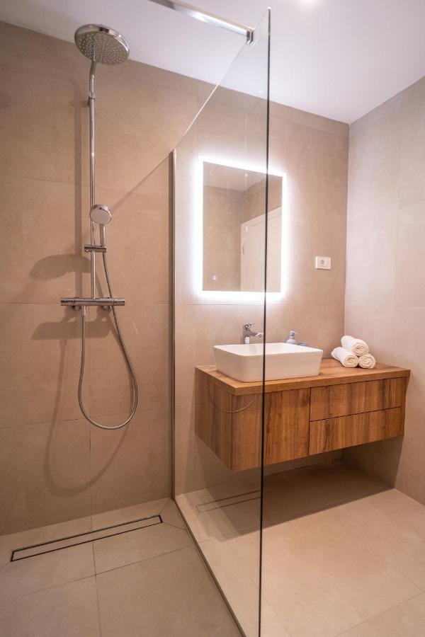 Apartment Namiko By Belmont Realty 扎达尔 外观 照片